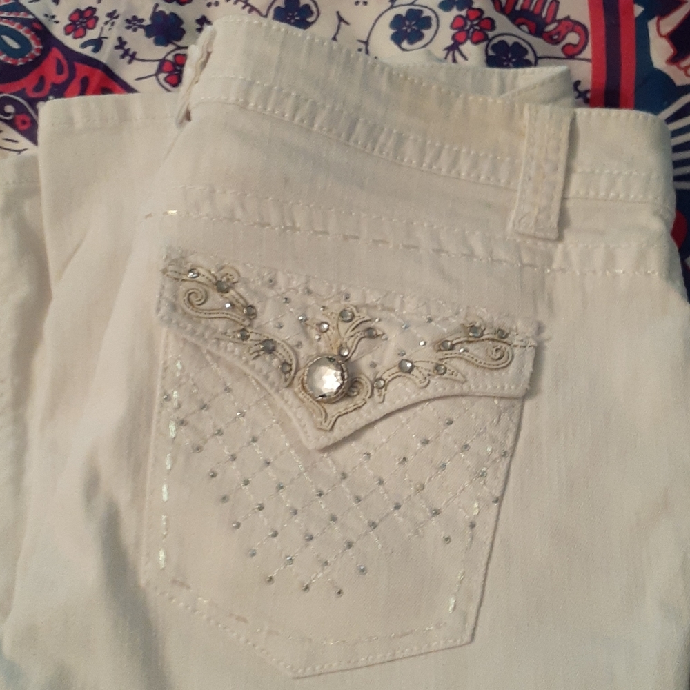Jeans - Picture 3 of 3